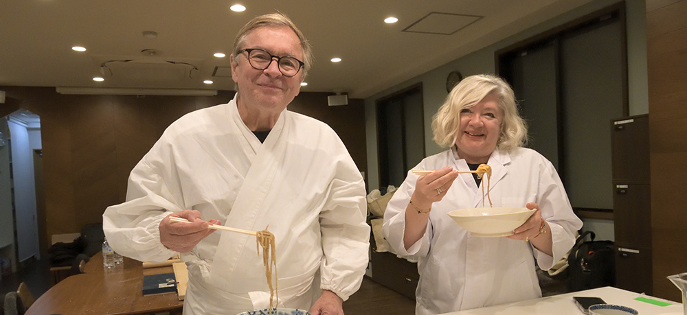 They were deeply moved by the taste of the soba noodles from 350 years ago.